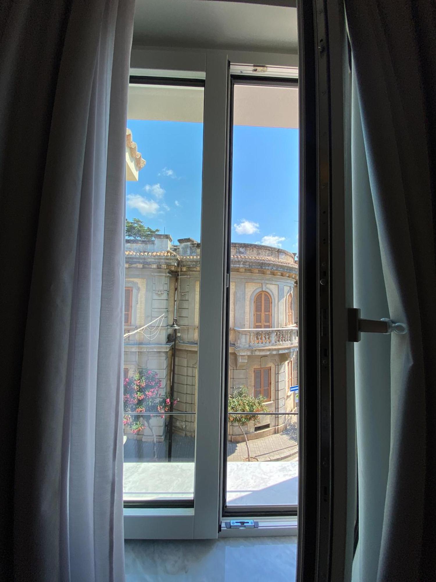 Noone Tropea Guesthouse Экстерьер фото